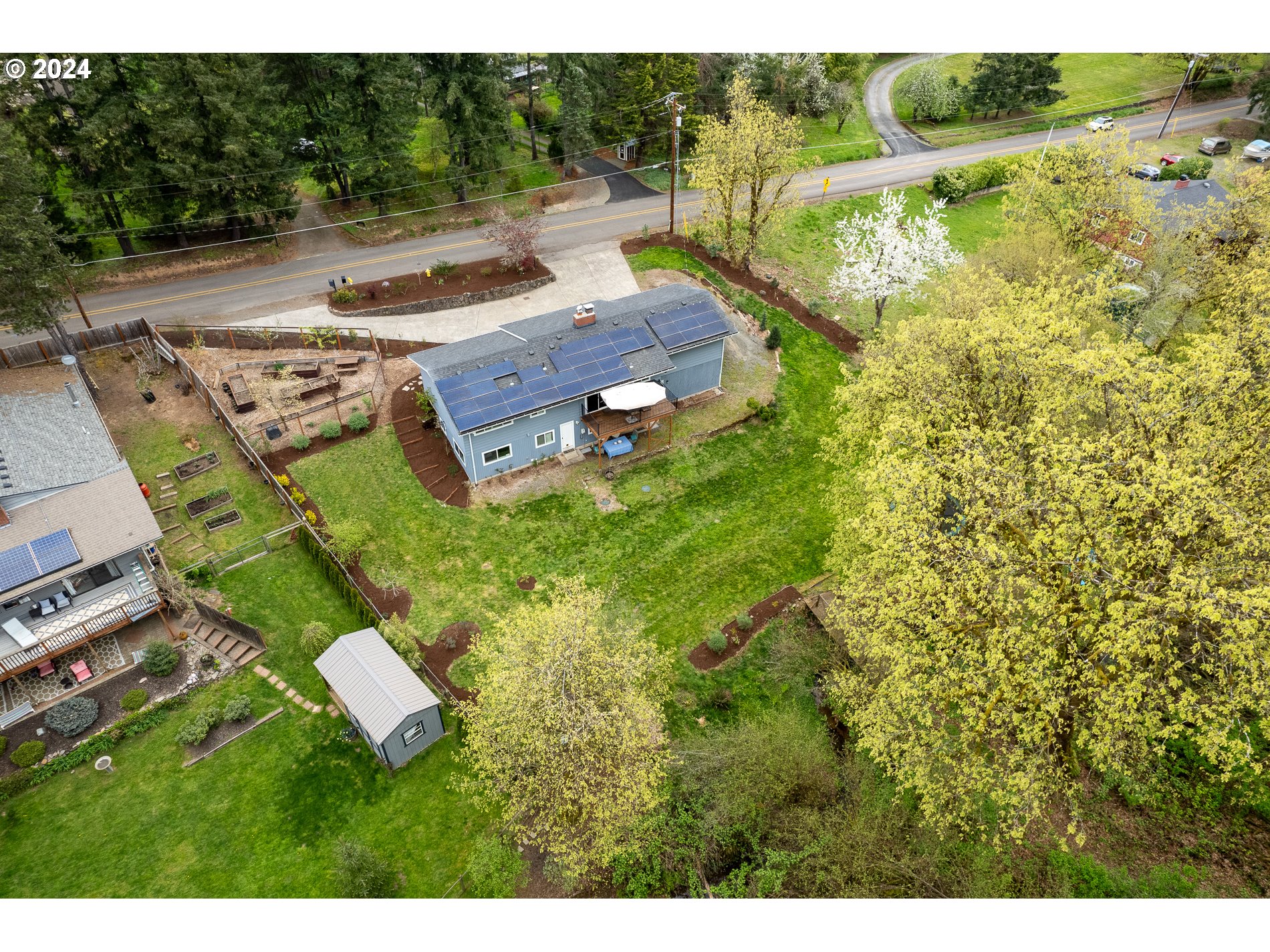 15202 South Thayer Road Oregon City, OR 97045 - Photo 8 of 47 Gallery Image 8