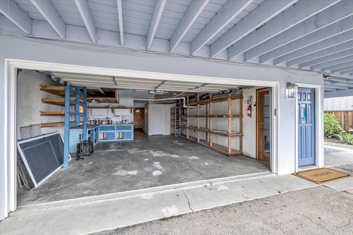 722 Seacliff Drive Aptos, CA 95003 - Photo 44 of 51 a view of a garage room