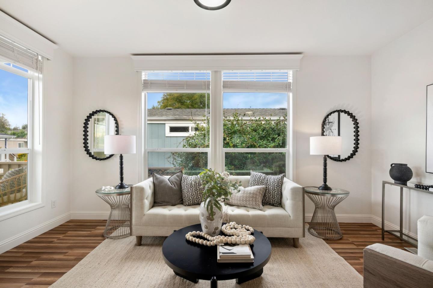 6130 Monterey Road, Unit 189 San Jose, CA 95138 - Photo 10 of 42 a living room with furniture and a large window