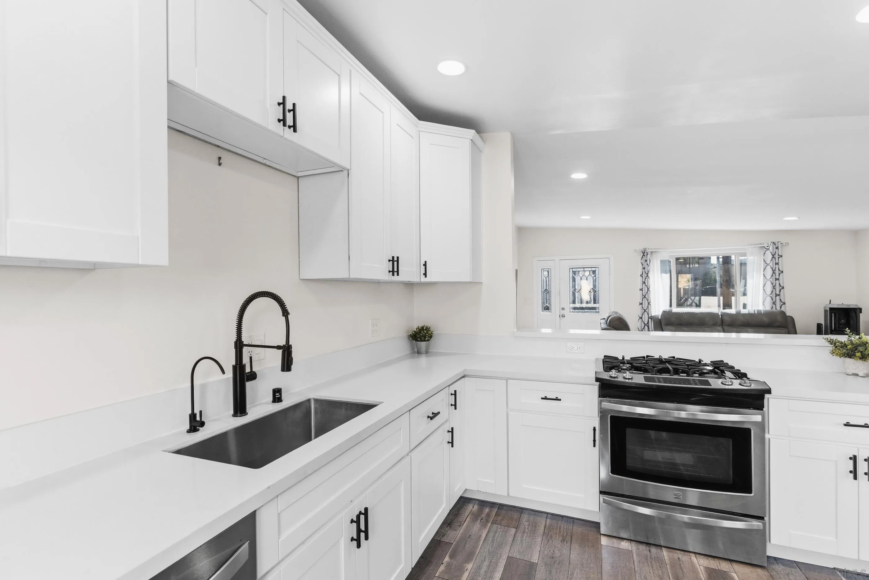 8619 Hacienda Road Santee, CA 92071 - Photo 23 of 39 Gallery Image 23