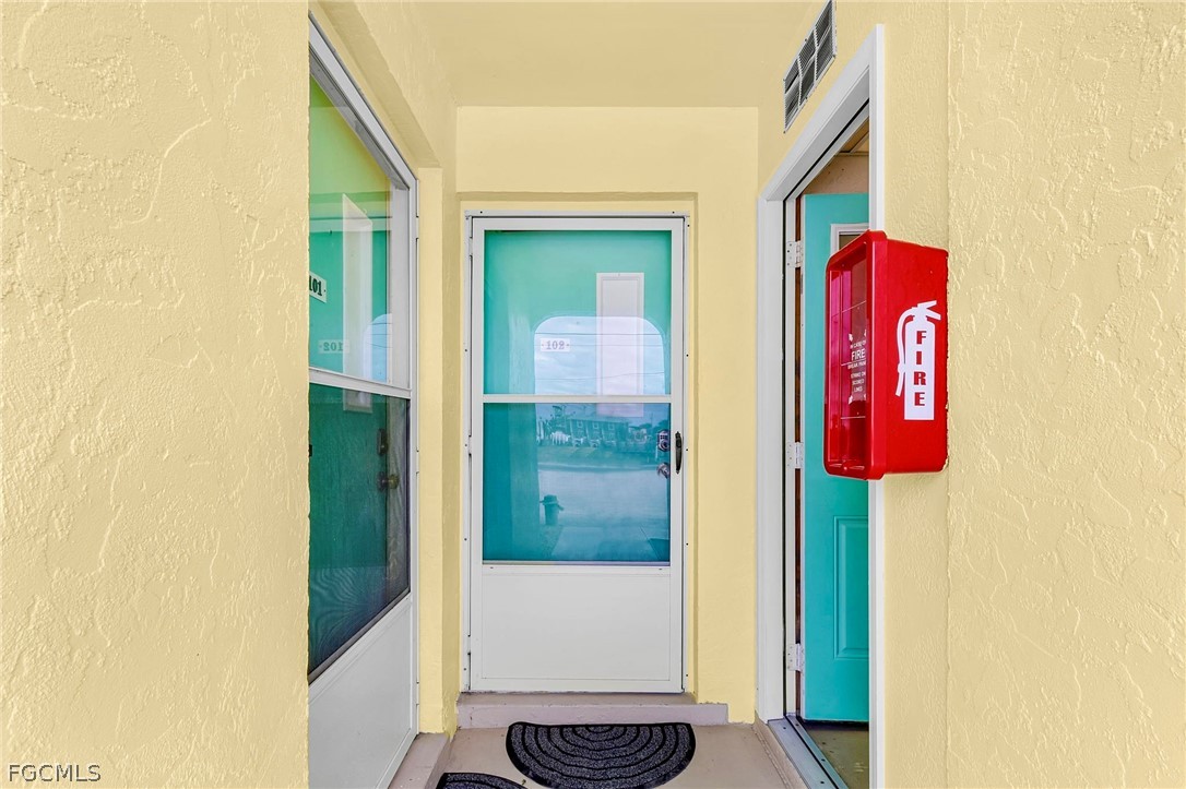 3226 Stringfellow Road St. James City, FL 33956 - Photo 13 of 46