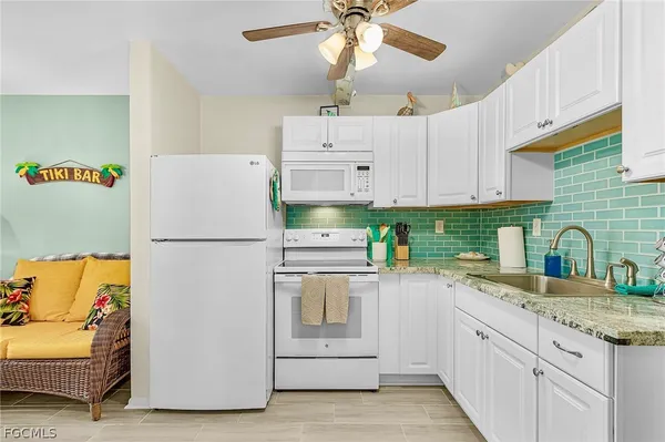 $1,699,000 | 3226 Stringfellow Road, St. James City, FL 33956
