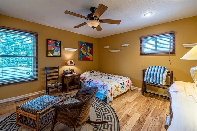 $465,000 | 537 Northeast State Route 13 Highway, Warrensburg, MO 64093