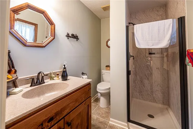 $465,000 | 537 Northeast State Route 13 Highway, Warrensburg, MO 64093