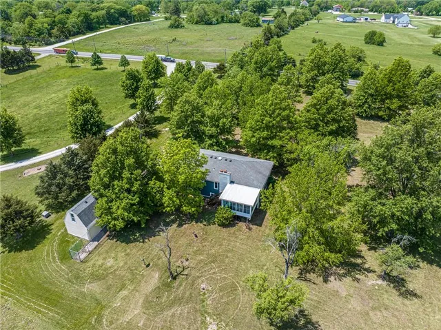 $465,000 | 537 Northeast State Route 13 Highway, Warrensburg, MO 64093