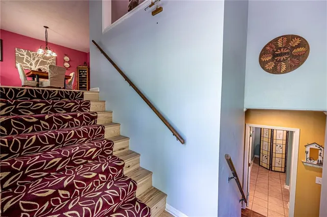 $465,000 | 537 Northeast State Route 13 Highway, Warrensburg, MO 64093