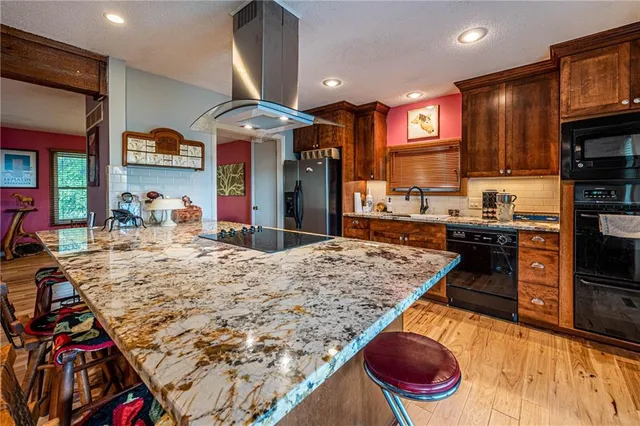 $465,000 | 537 Northeast State Route 13 Highway, Warrensburg, MO 64093