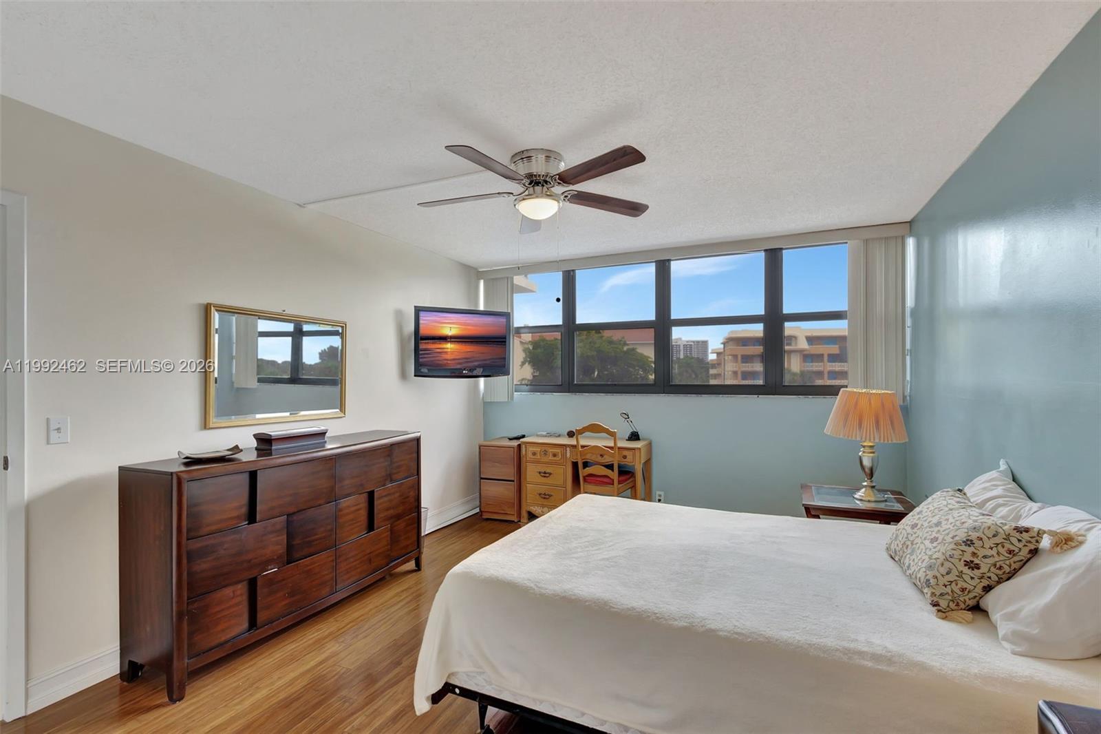 336 Golfview Road, Unit 311 North Palm Beach, FL 33408 - Photo 22 of 62