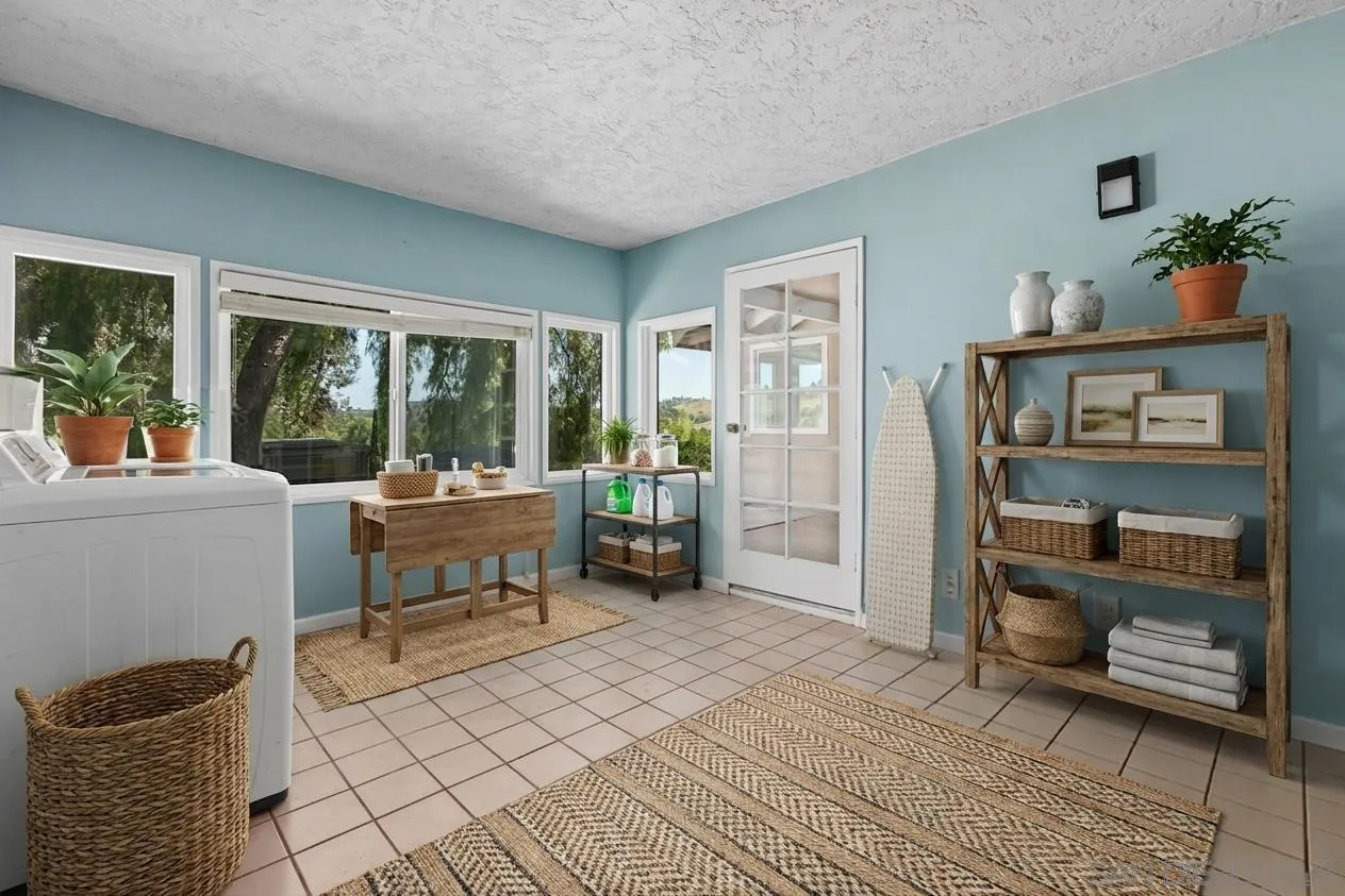 3562 South Mission Road Fallbrook, CA 92028 - Photo 27 of 38 Digitally Altered. Original Image (https://zimg.paragon.ice.com/ParagonImages/Property/PA/SDMLS/-526313/44/533/400/72eee7eaf022a6bcaf754743cba25843/3/138a2dbbb07ec785bbf0d80466d45b52/-526313-29b75c43-dd37-4b65-9d88-01d6baa6b38f.JPG)