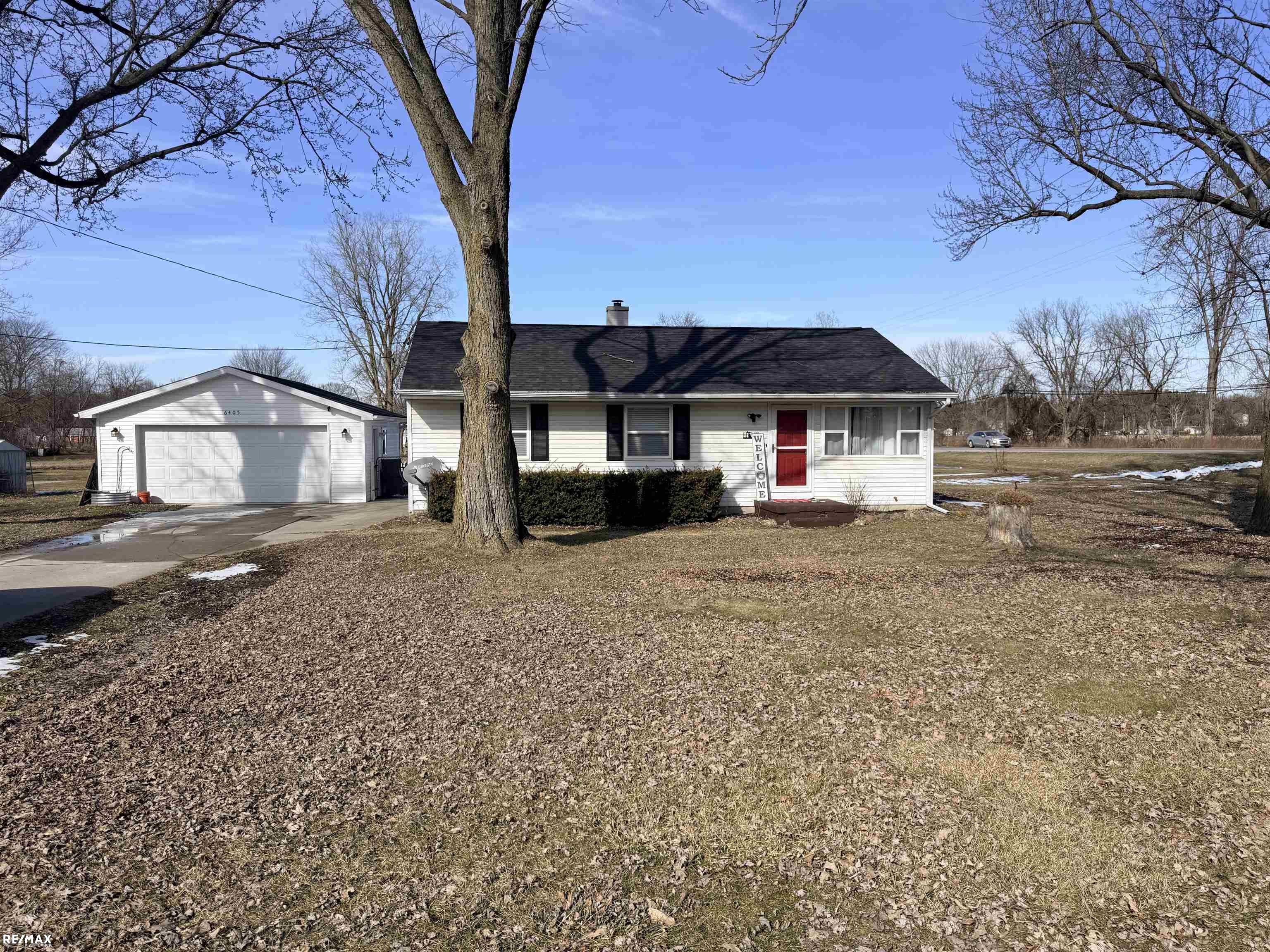 6405 North State Road Davison, MI 48423 - Photo 1 of 39 50200542-b0587aad-e303-41a3-9c4d-026b6b8cdb3e.JPG