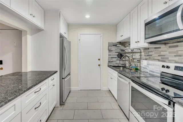 $269,900 | 4754 Hedgemore Drive, Charlotte, NC 28209