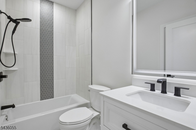 318 Halsey Road Parsippany, NJ 07054 - Photo 24 of 39