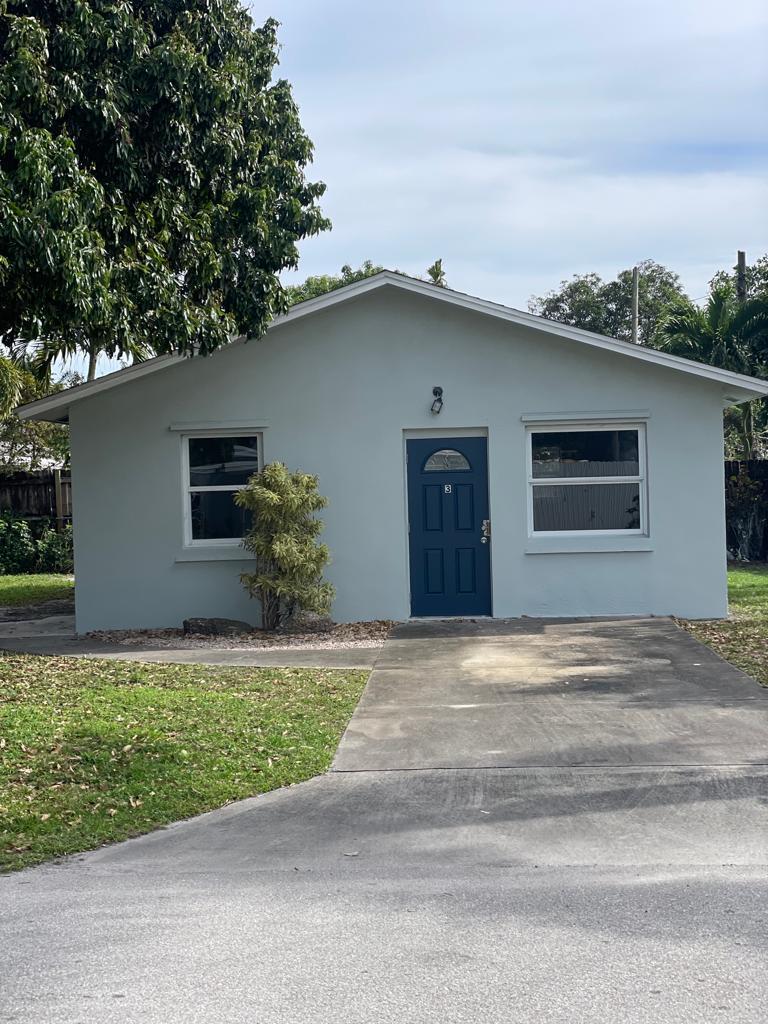 4805 Belle Road Lake Worth, FL 33461 - Photo 4 of 11 WhatsApp Image 2024-01-25 at 17.49.02_fc