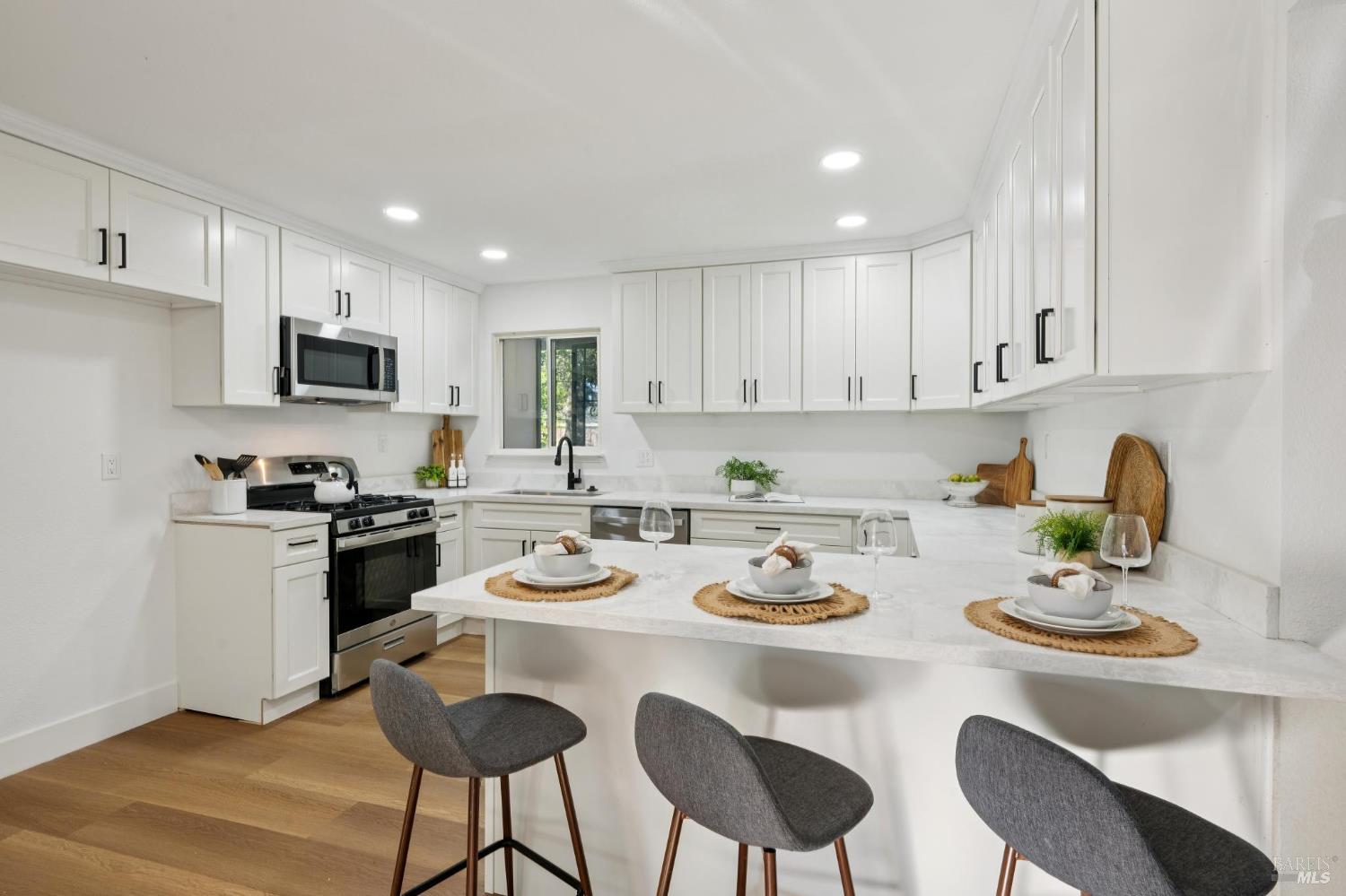 1728 Ensenada Court Santa Rosa, CA 95401 - Photo 12 of 66