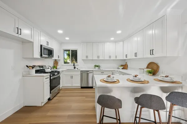 $725,000 | 1728 Ensenada Court, Santa Rosa, CA 95401