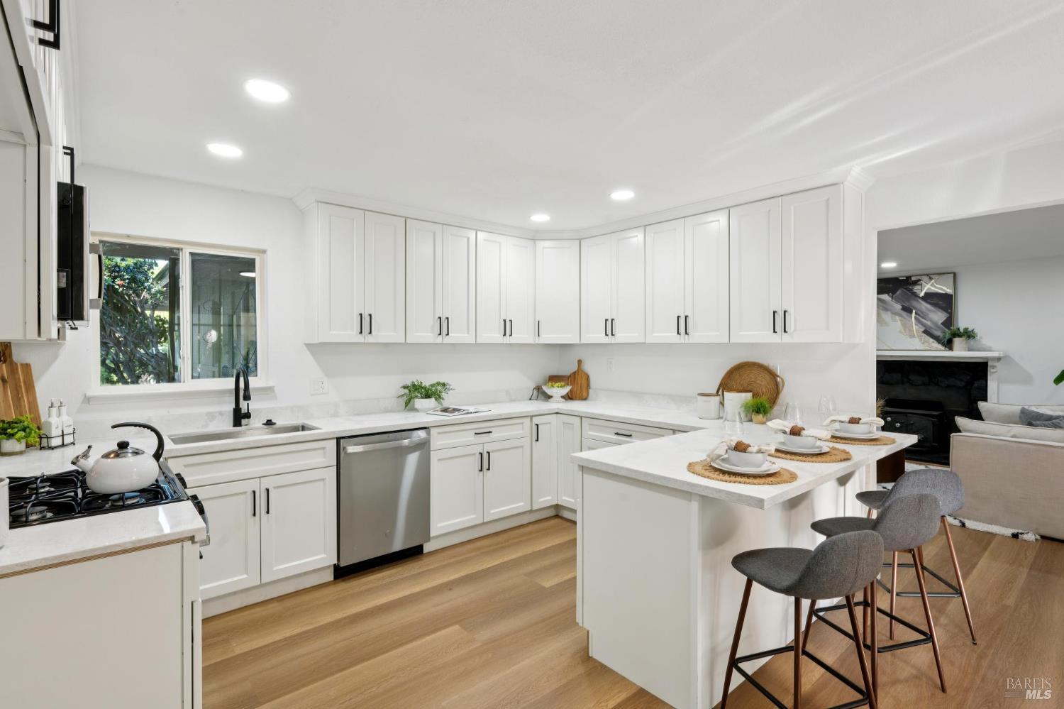 1728 Ensenada Court Santa Rosa, CA 95401 - Photo 14 of 66