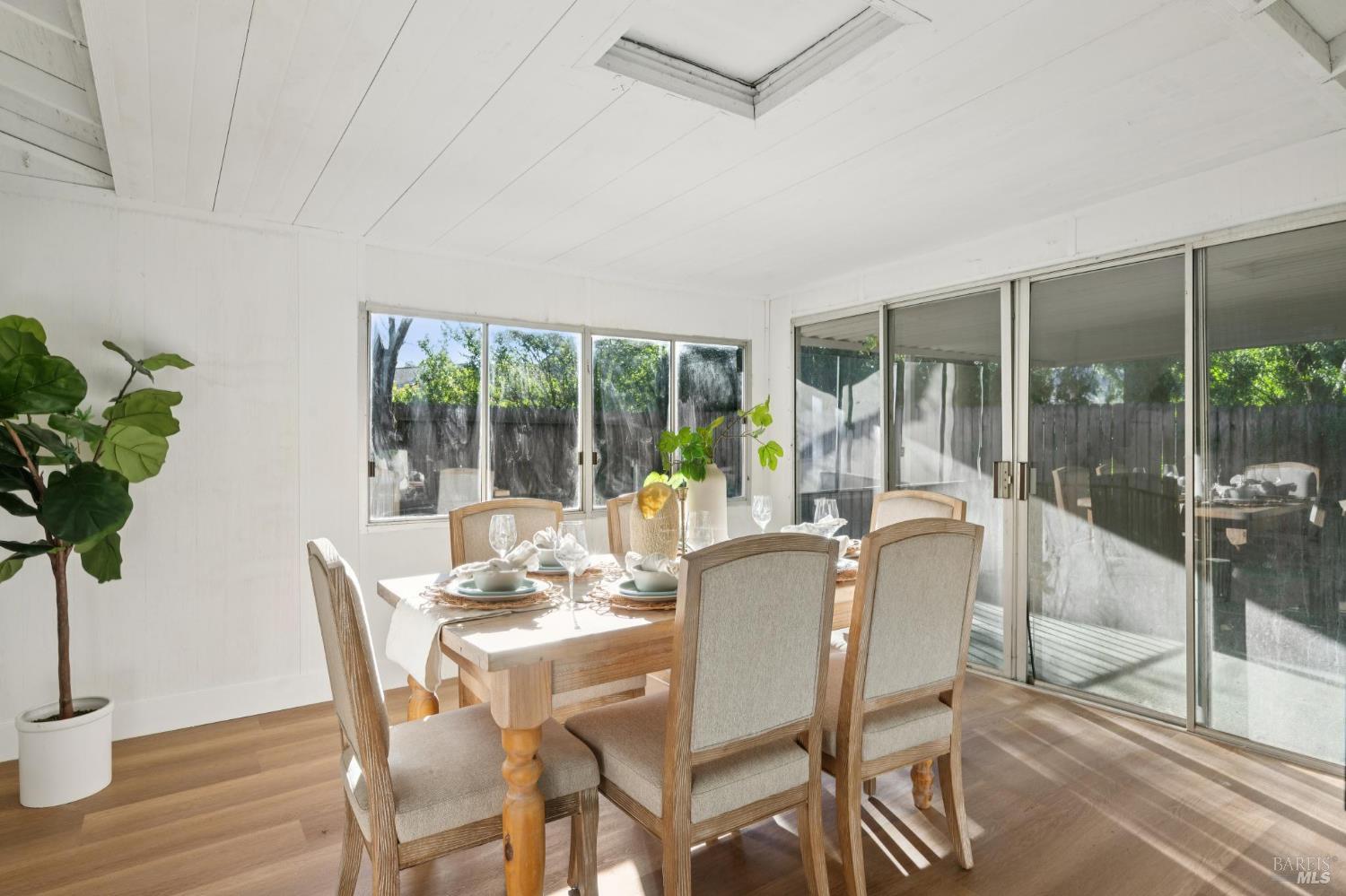 1728 Ensenada Court Santa Rosa, CA 95401 - Photo 21 of 66