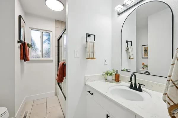 $725,000 | 1728 Ensenada Court, Santa Rosa, CA 95401