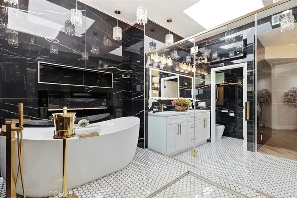 $5,999,888 | 12912 View Ridge Drive, Santa Ana, CA 92705