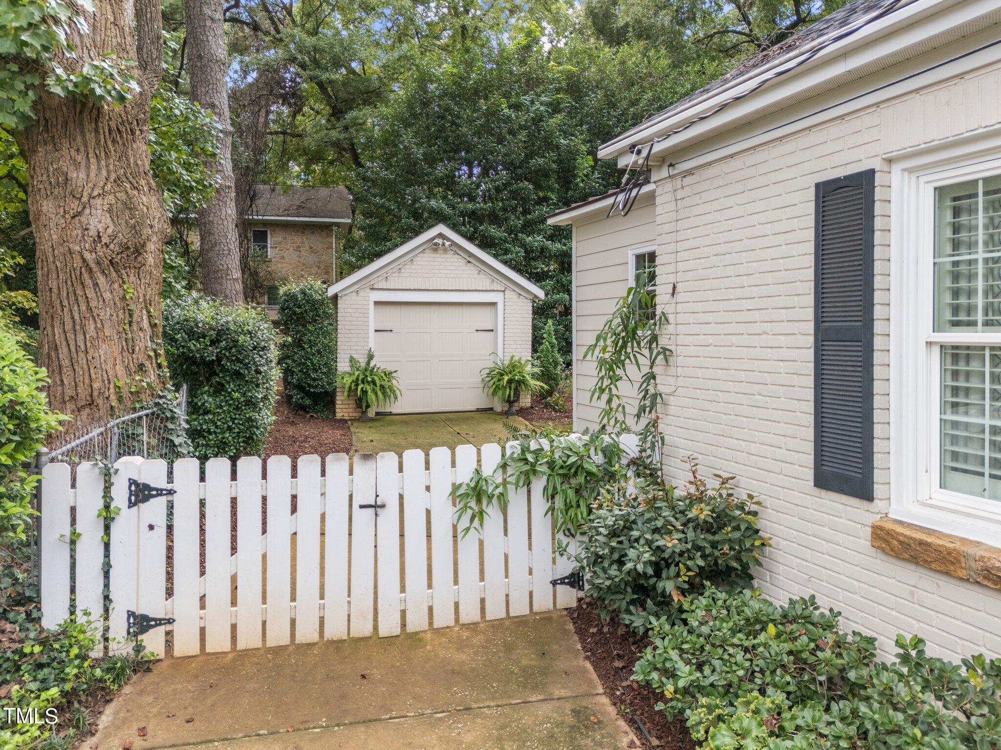 2219 Creston Road Raleigh, NC 27608 - Photo 39 of 45 42-web-or-mls-DJI_20241002153642_0895_D