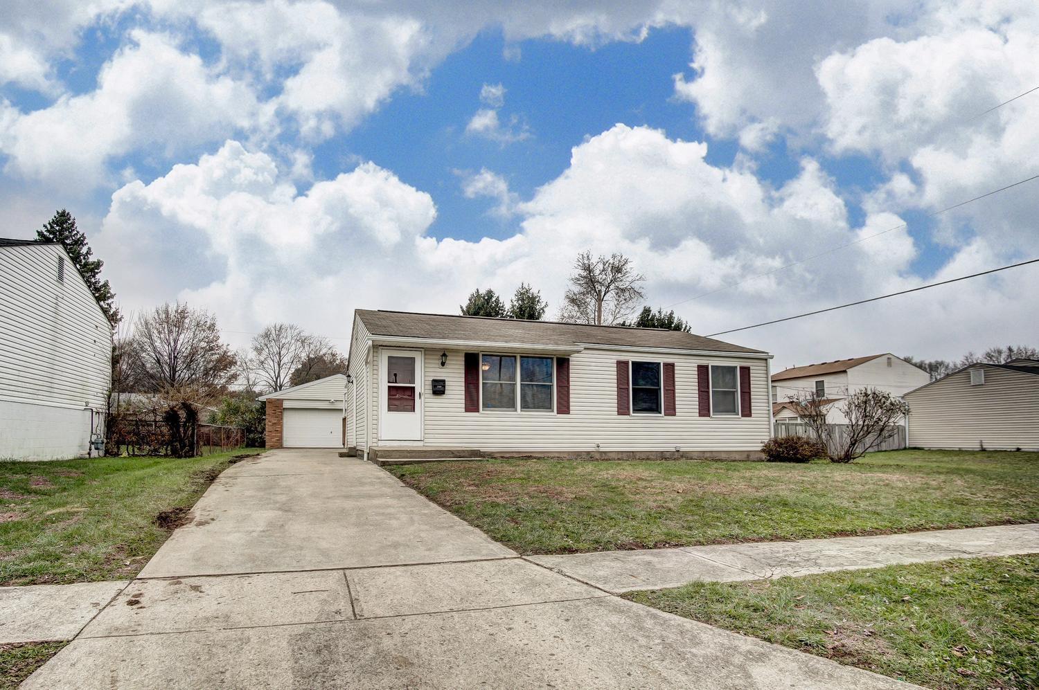 2919 Olivette Road Columbus, OH 43232 - Photo 3 of 31 Gallery Image 3