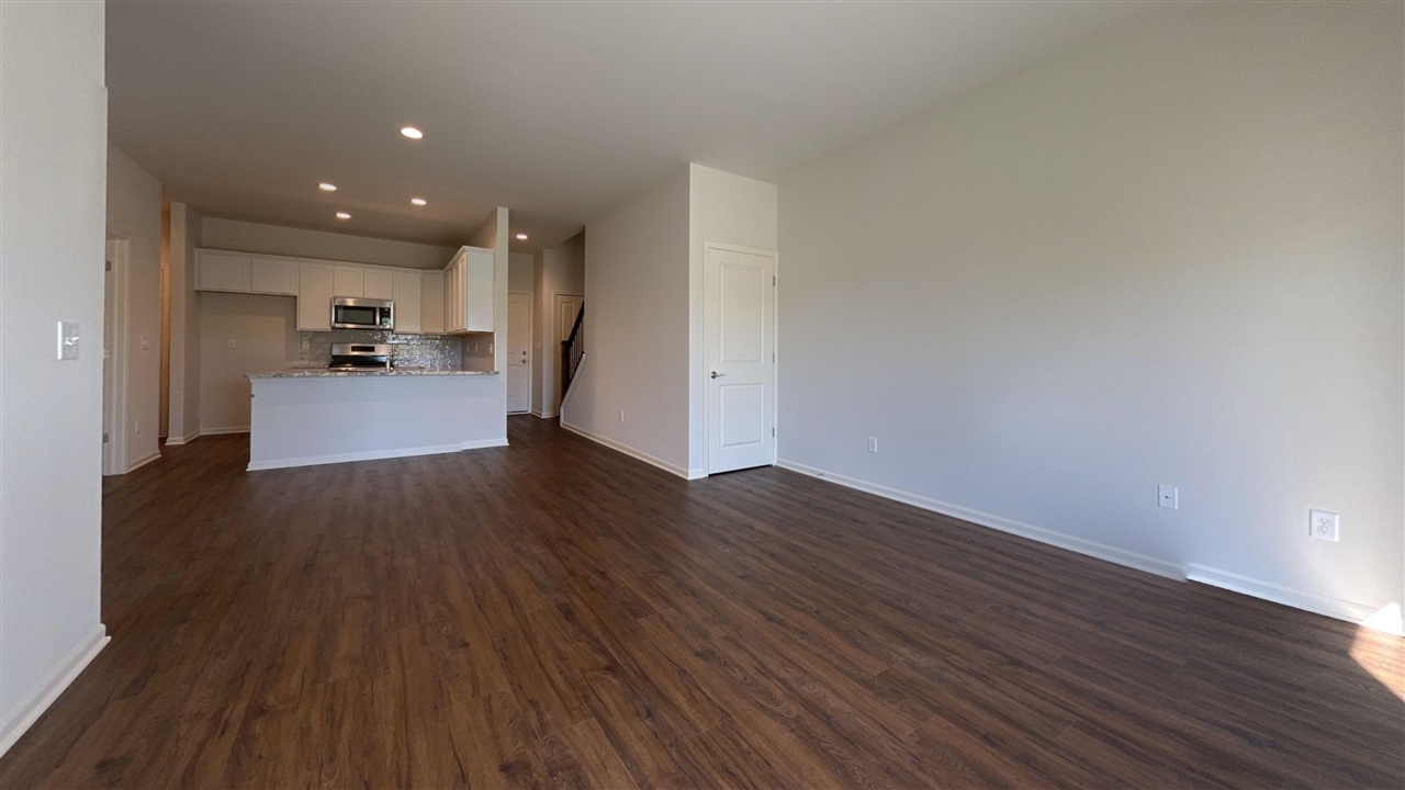 4262 Plum Village Circle, Unit 41 Monroe, MI 48161 - Photo 4 of 25