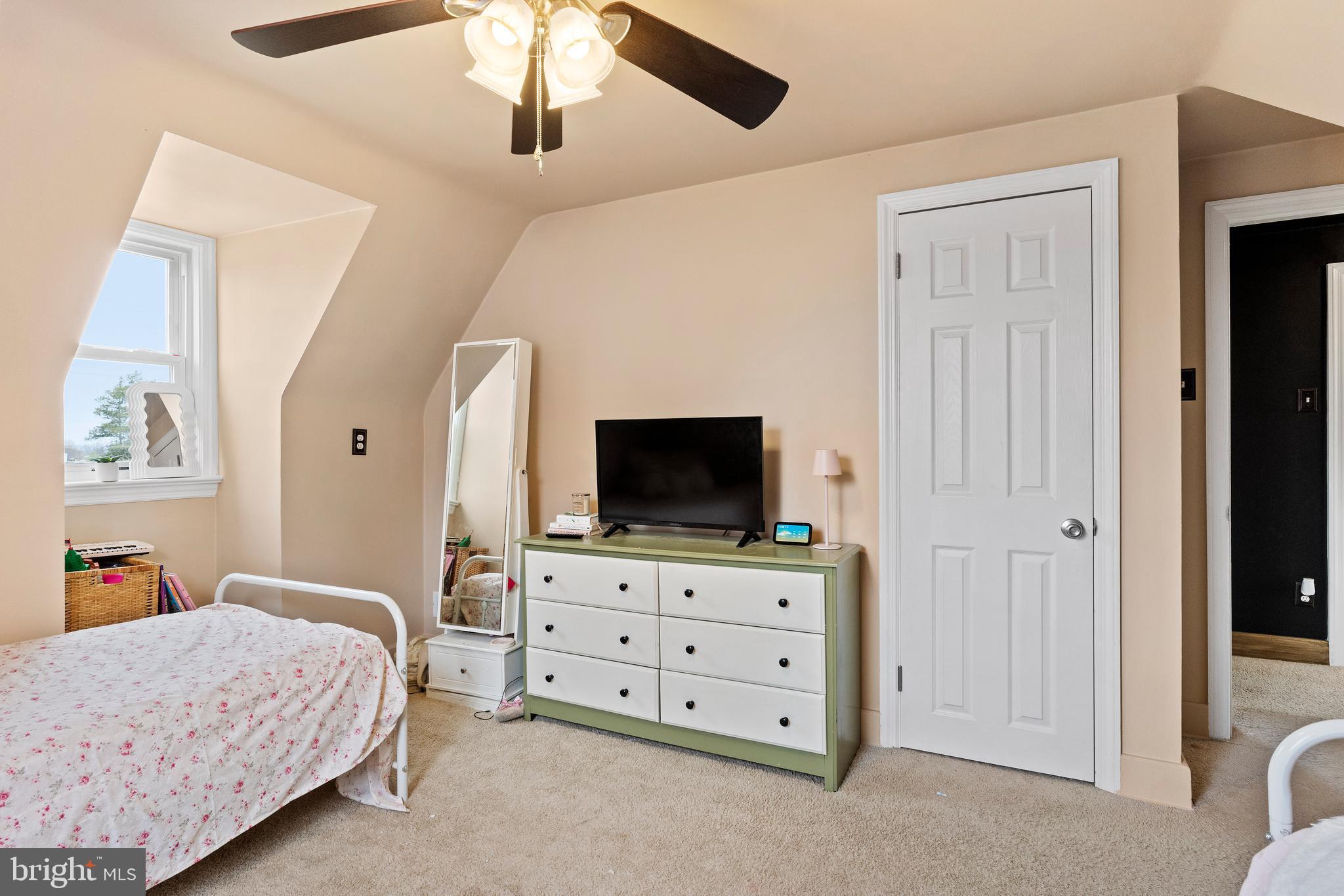 456 Edgehill Road York, PA 17403 - Photo 24 of 25 a living room with furniture and a flat screen tv