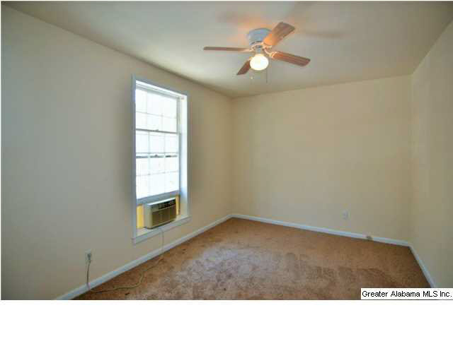 1594 Leota Road Gadsden, AL 35907 - Photo 11 of 29