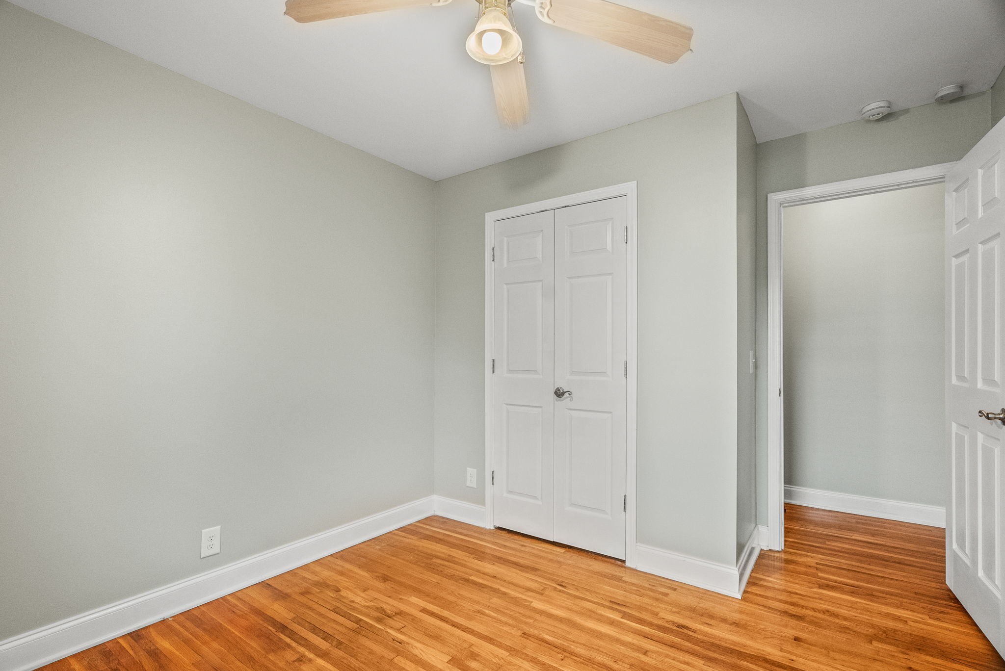 4120 Sycamore Road Greenbrier, TN 37073 - Photo 15 of 31 a view of an empty room with wooden floor