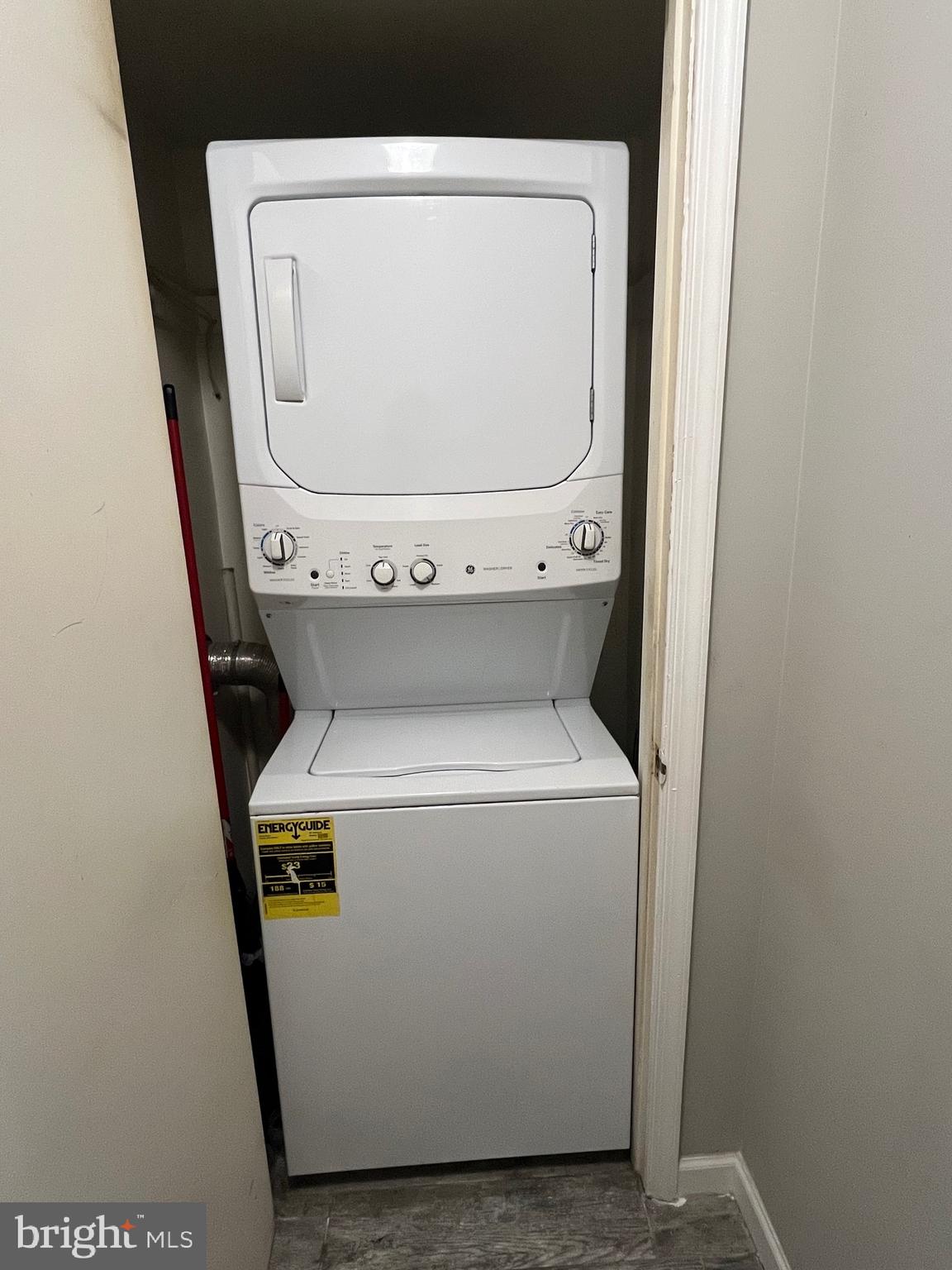 815 Woodchip Road Lumberton, NJ 08048 - Photo 23 of 32 a utility room with dryer and washer