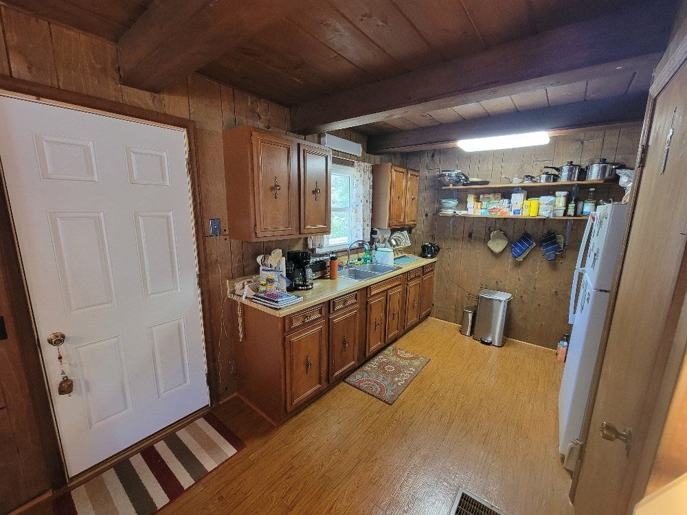 1132 Kanawha Ridge Road Dugspur, VA 24325 - Photo 10 of 28 Gallery Image 10