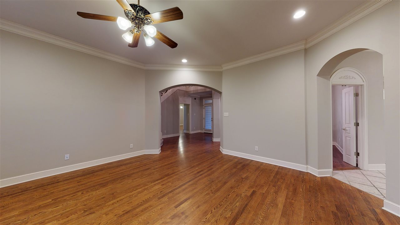 8923 Bazemore Road Memphis, TN 38018 - Photo 3 of 25 Gallery Image 3