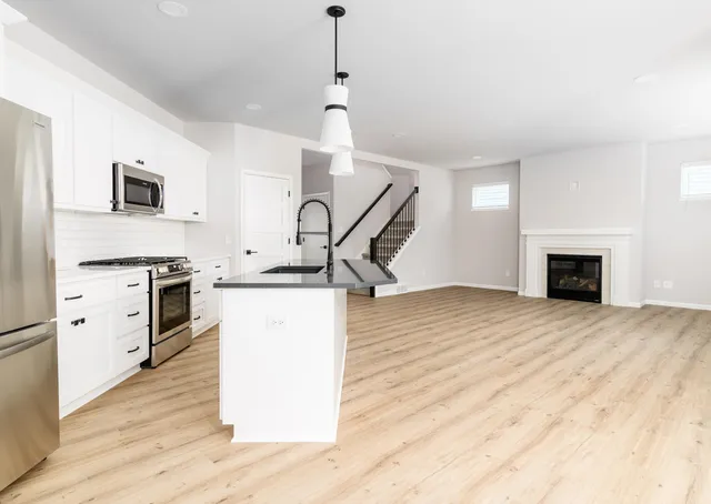 $639,900 | 1816 August Moon Drive, Madison, WI 53718