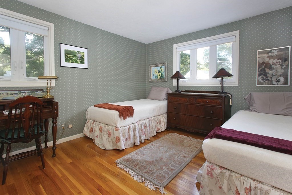 11 Jane Road Newton, MA 02459 - Photo 7 of 8