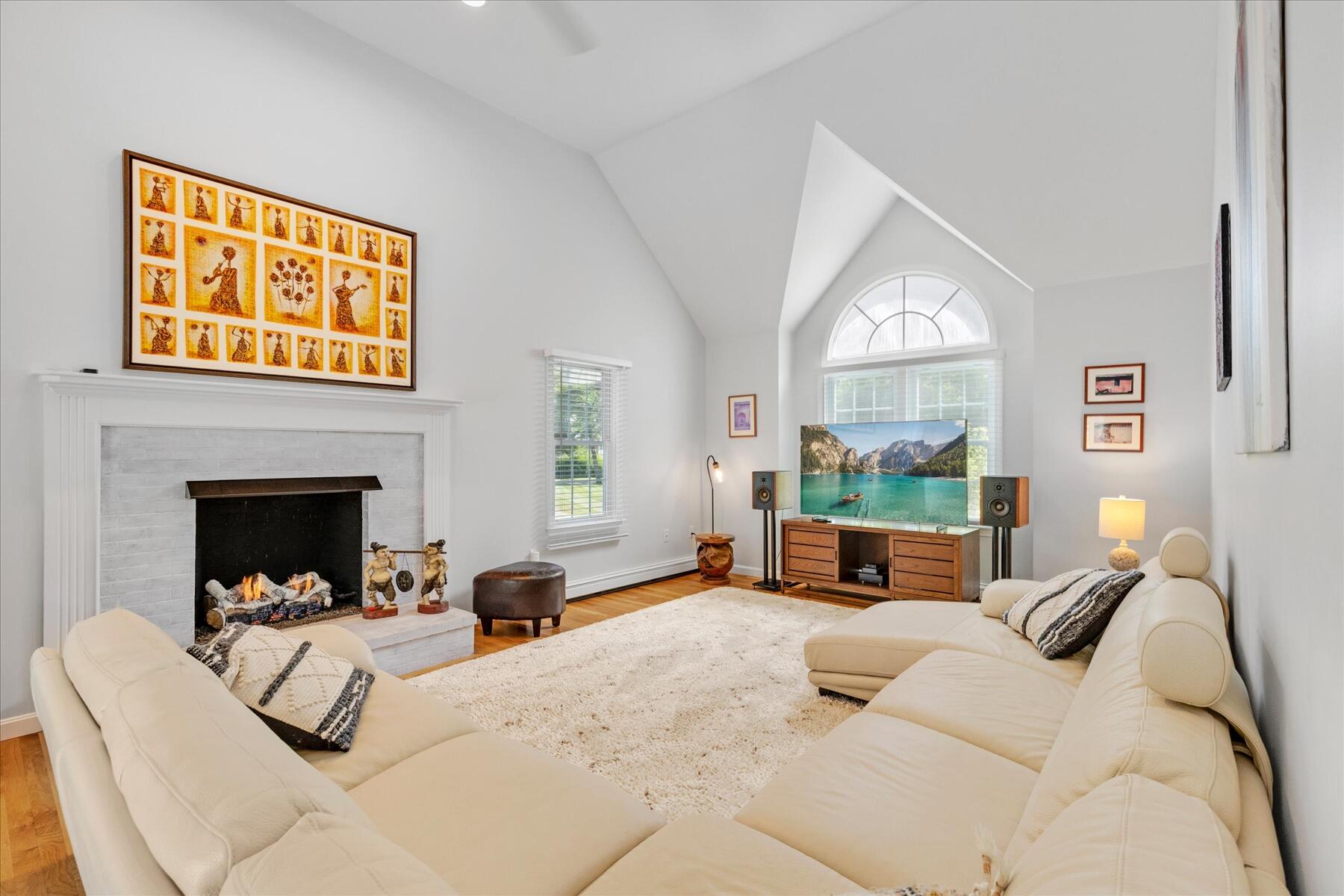 139 Fuller Road Centerville, MA 02632 - Photo 12 of 31 Family room off the dining room