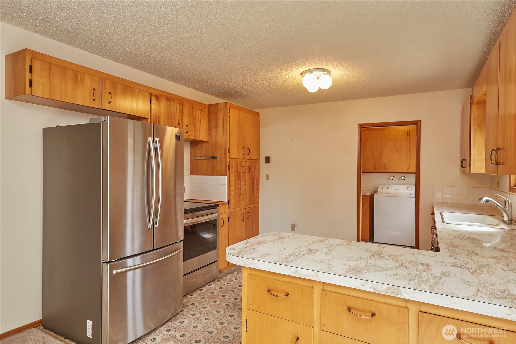 2903 Rozewood Drive Northeast Bremerton, WA 98310 - Photo 11 of 27