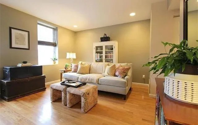 $175,000 | 706 Soulard Street, Unit 706A, St. Louis, MO 63104