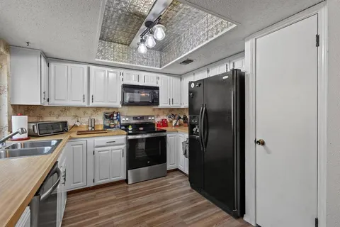 $315,000 | 1430 Wildvalley Drive, Lewisville, TX 75067