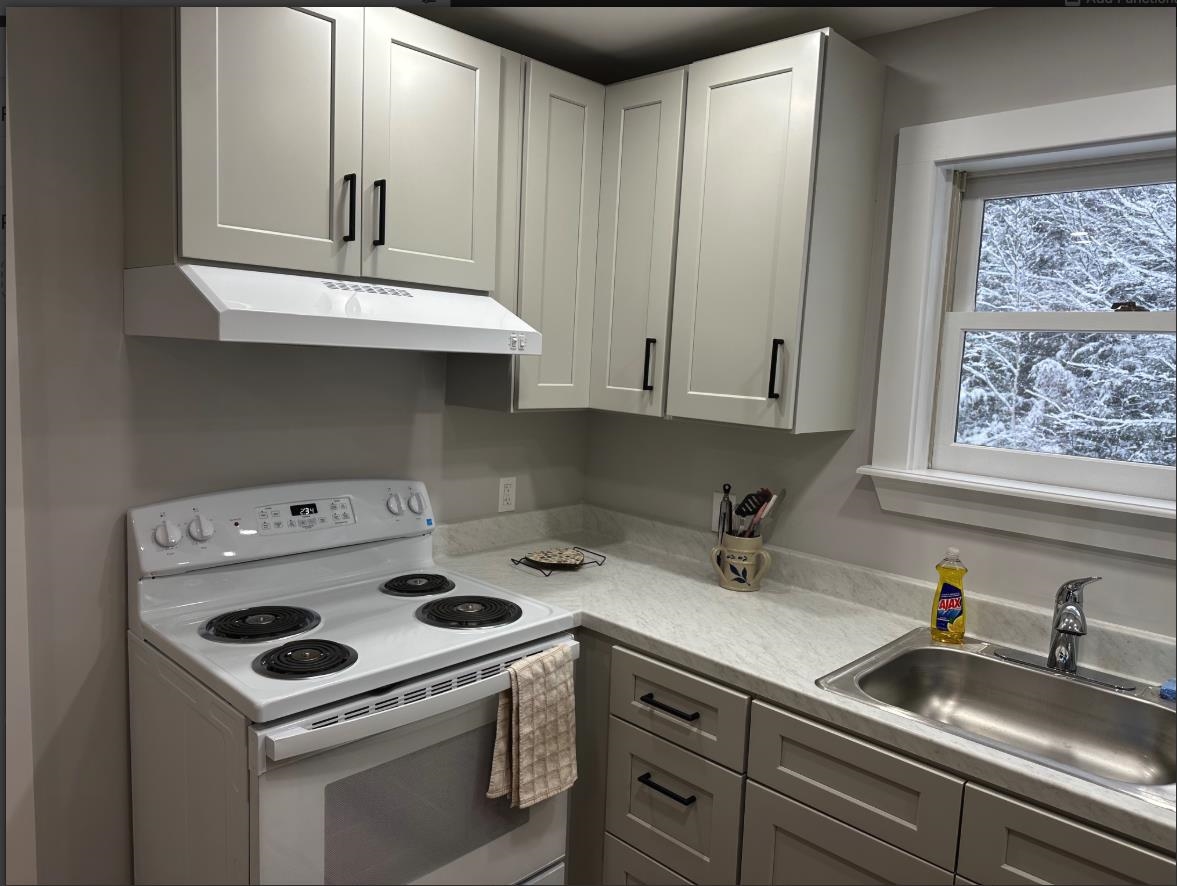 89 Middle Winchendon Road, Unit 1 Rindge, NH 03461 - Photo 2 of 11