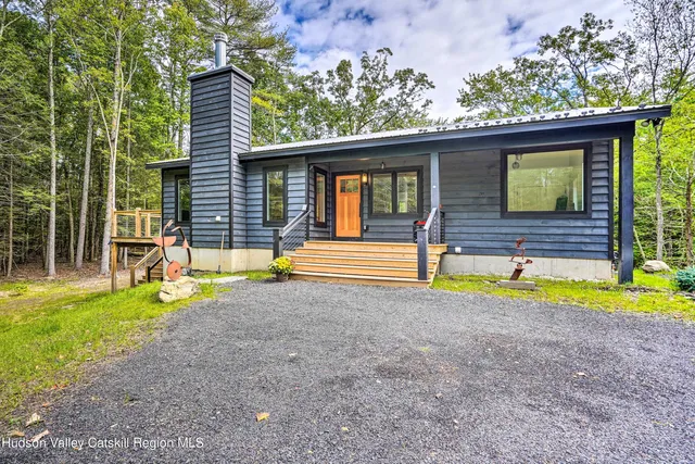 $850,000 | 158 Rivka Road, Saugerties, NY 12477