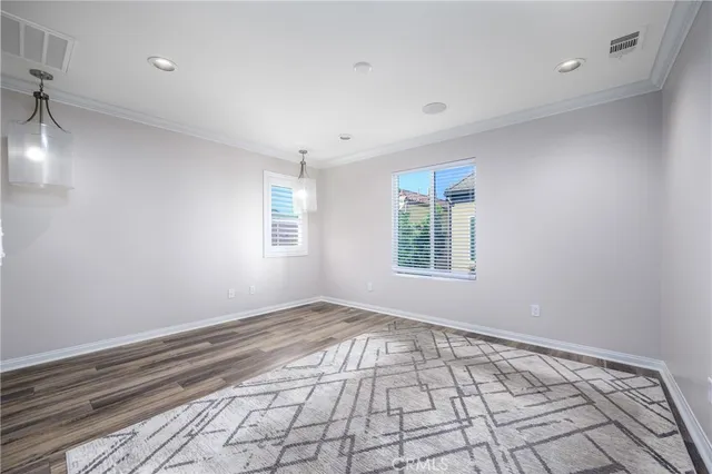a view of empty room with window