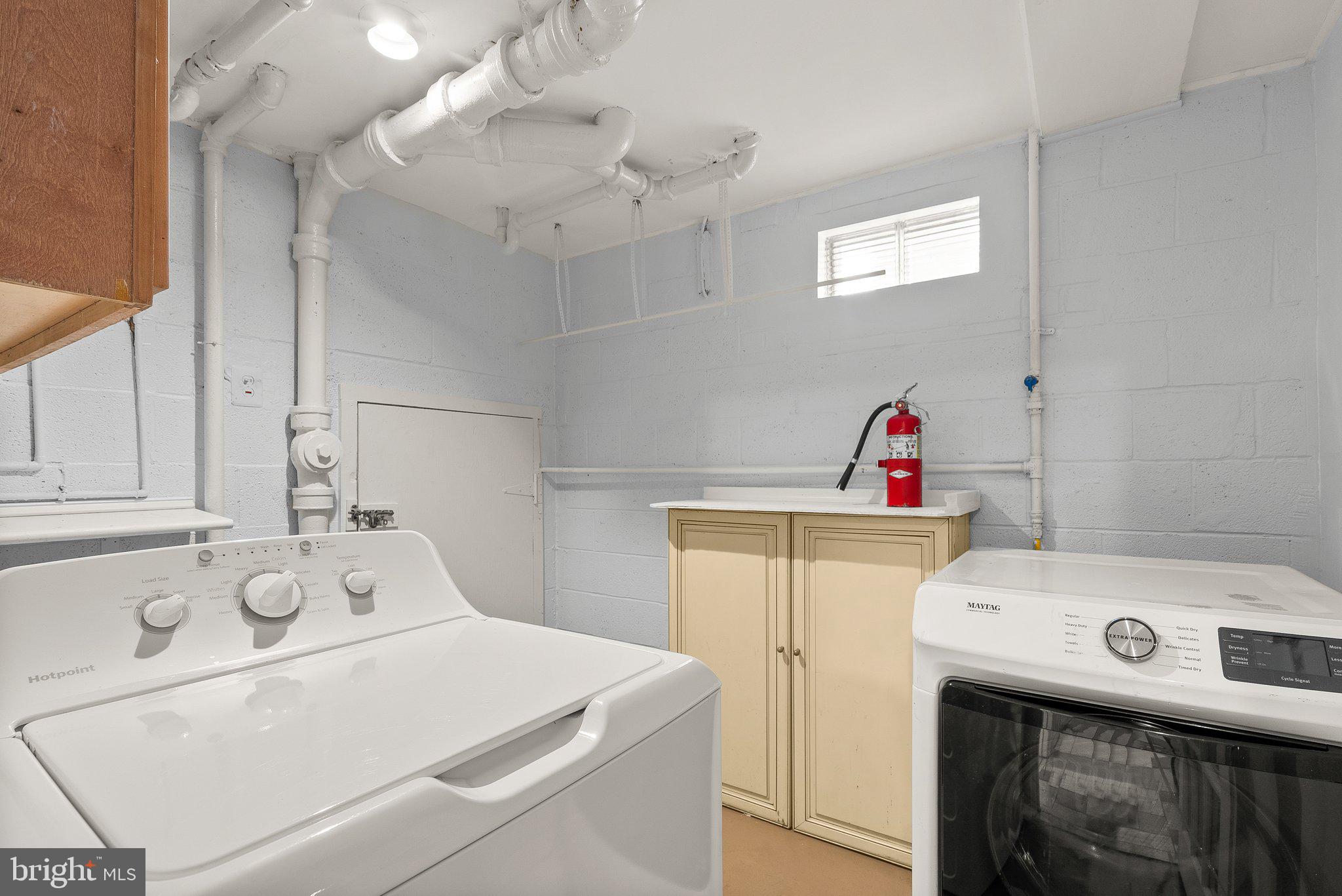 318 Hillsboro Drive Silver Spring, MD 20902 - Photo 14 of 15