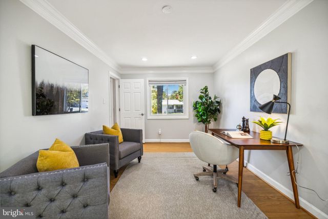 $930,000 | 11801 Charen Lane, Potomac, MD 20854