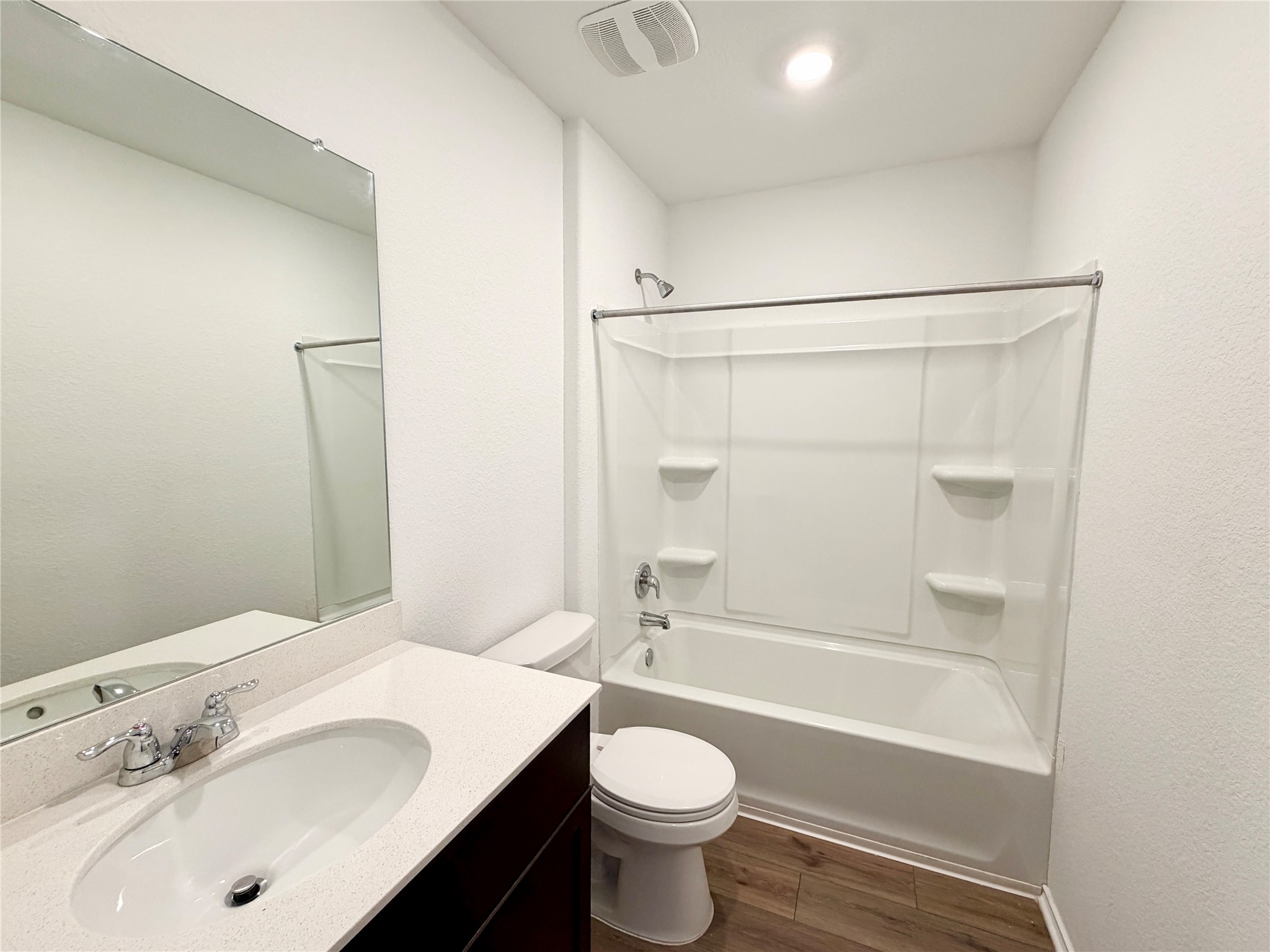 876 Rancho Del Cielo Loop Jarrell, TX 76537 - Photo 2 of 9
