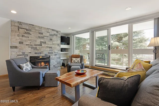 $1,380,000 | 1100 North Frontage Road West, Unit 2311, Vail, CO 81657