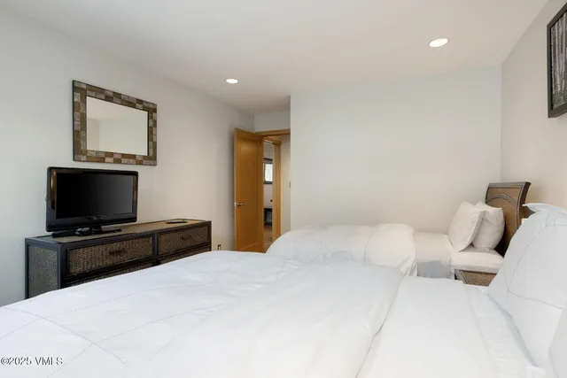 $1,380,000 | 1100 North Frontage Road West, Unit 2311, Vail, CO 81657