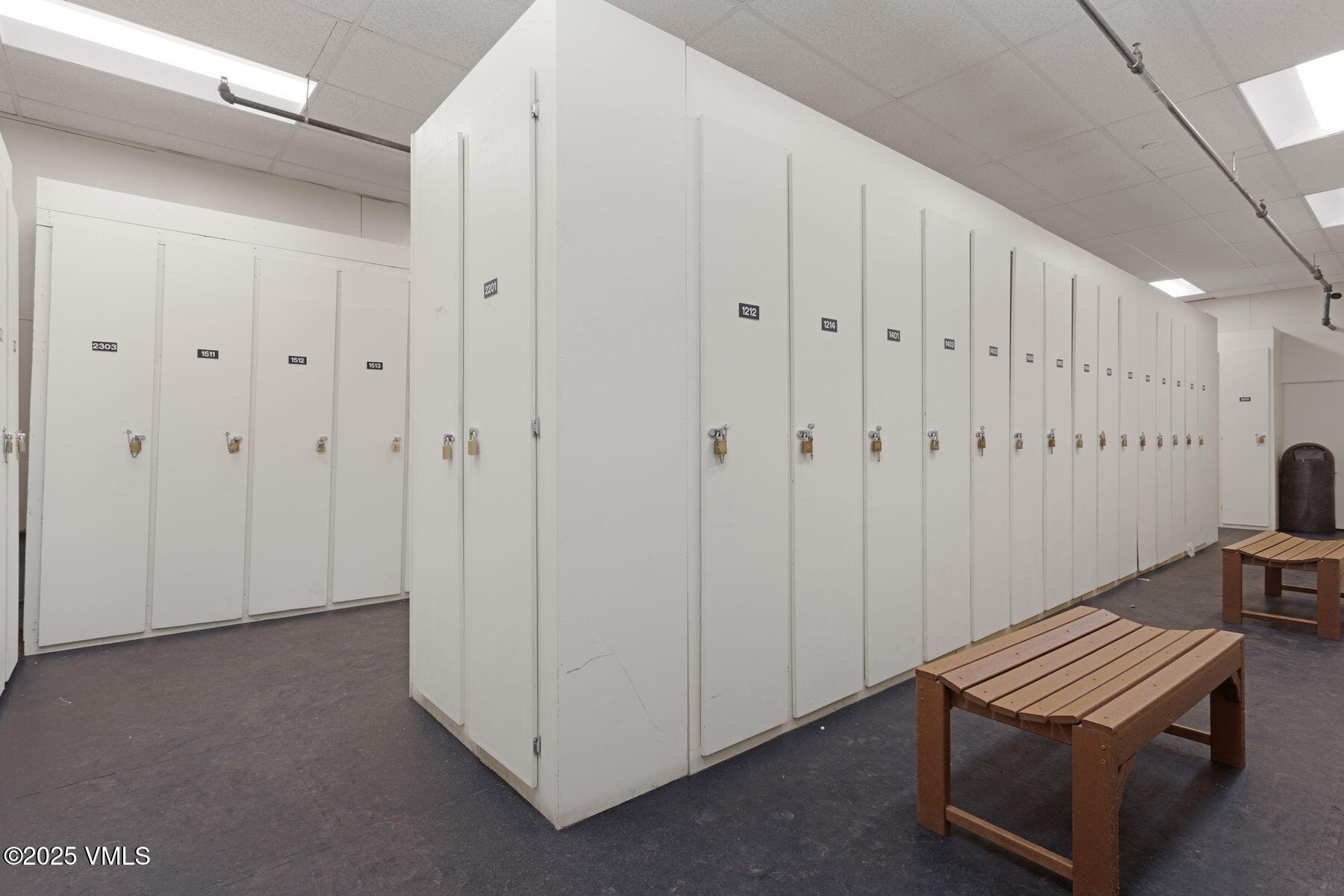 1100 North Frontage Road West, Unit 2311 Vail, CO 81657 - Photo 24 of 34 a view of room with hardwood