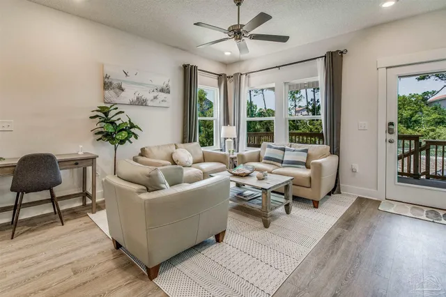 $2,999 | 14358 Gardenglen Drive, Pensacola, FL 32507