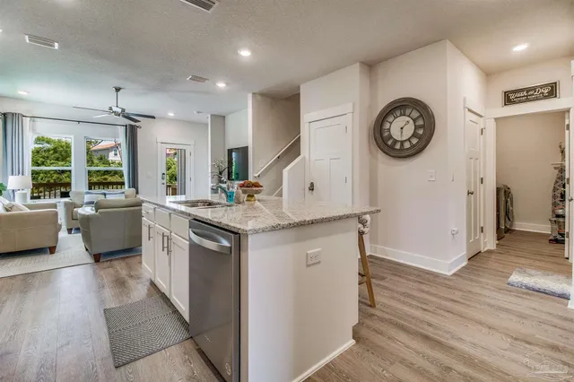 $2,999 | 14358 Gardenglen Drive, Pensacola, FL 32507