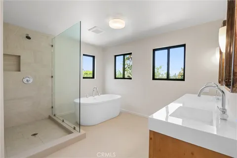 $2,550,000 | 9335 Lindante Drive, Whittier, CA 90603